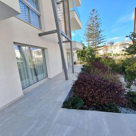 Emerald Suites Protaras Exteriör bild