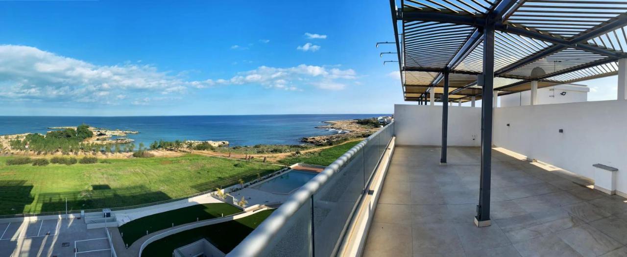 Emerald Suites Protaras Exteriör bild