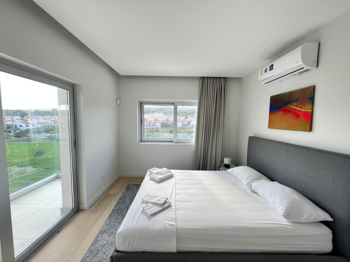 Emerald Suites Protaras Exteriör bild